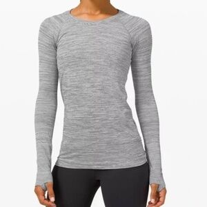 Lululemon “Swift to Stride” Long Sleeve Shirt Stipes Black and White Size 6